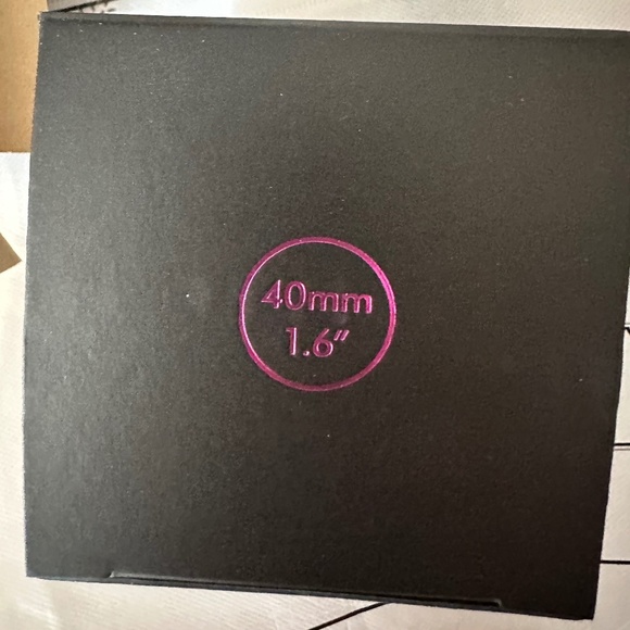 BNIB Dyson Airwrap Attachment 40MM Barrel - Picture 5 of 5